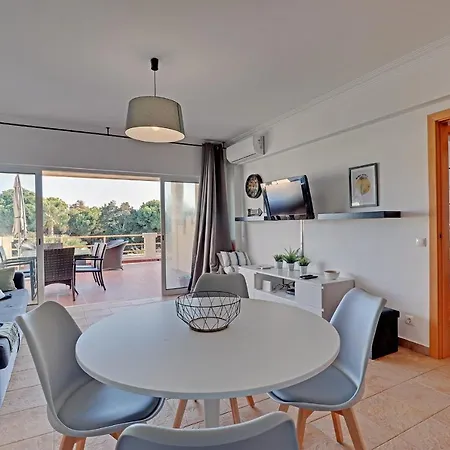公寓 Vilamoura Modern & Bright With Pool By Homing 维拉摩拉